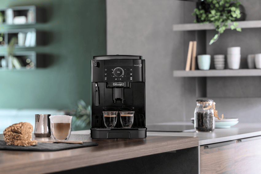 DeLonghi Coffee Maker, 1.8L, 15Bar, Black, DLECAM12.121.B