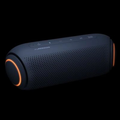 مكبر الصوت XBOOM Go PL5 اللاسلكي المحمول من إل جي، يعمل بتقنية البلوتوث من إل جي ويتميز ببطارية يصل عمرها إلى 18 ساعة لإمداد الجهاز بالطاقة لفترات طويلة، كما يتميز بالعمل بتقنية البلوتوث وبتصنيف IPX5 فيما يتعلق بالمقاومة للماء وهو ما يجعله مناسبا للحفلات،