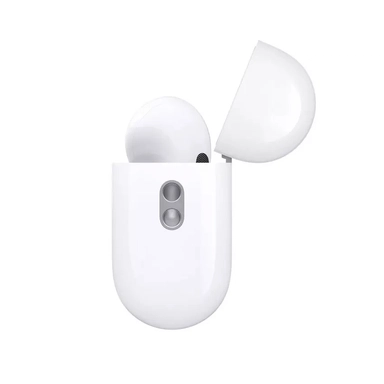 سماعات AirPods Pro الجيل الثاني مع حافظة MagSafe من النوع C باللون الأبيض