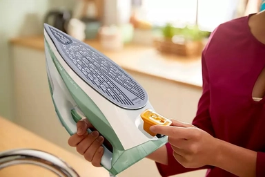 كاوية فيليبس بخار 2600 واط رصاصي DST7012/76