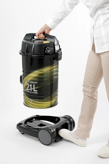 مكنسة بناسونيك برميل 2300 واط 21 لتر MC-YL798NY47