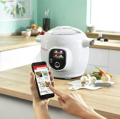 MOULINEX Cookeo + Connect Multicooker 1220 - 1450 Watts, 6 Liter, Black, CE851127