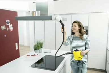 مكنسة كارشر يدوية بخار 1200 واط 0.2 لتر موديل Karcher SC1