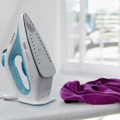Braun TexStyle 1 Steam Iron 2000 Watts, Blue, SI1050BL