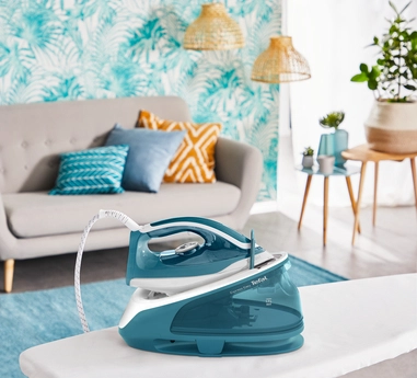 Tefal Express Easy SV6131 Steam Generator Iron / White & Blue, SV6131G0