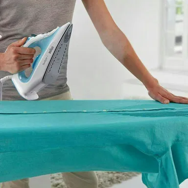 كاوية براون بخار أزرق 2000 واط SI1050BL