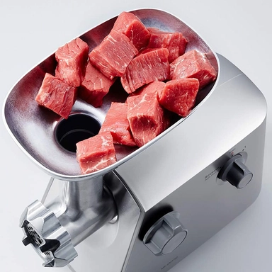 مفرمة لحم باناسونيك 1700 واط + ملحقات MK-GM1700STZ