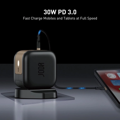   شاحن 3 في 1 جودا  ، للحائط 30 واط مع شاحن للسيارة 30 واط و كابل Type-C – USB واط60، تيتانيوم – BD001AOUN1