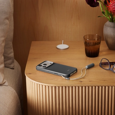 بيتس حافظة آيفون 17 برو ماج سيف مع مسند – رمادي جرانيت