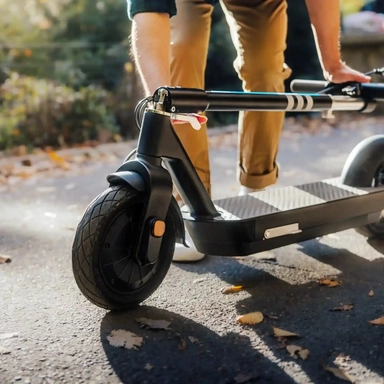 اوكاي، نيون برو، سكوتر كهربائي، السرعة 32 كم/ساعه، 80 كم، 350 واط، أسود