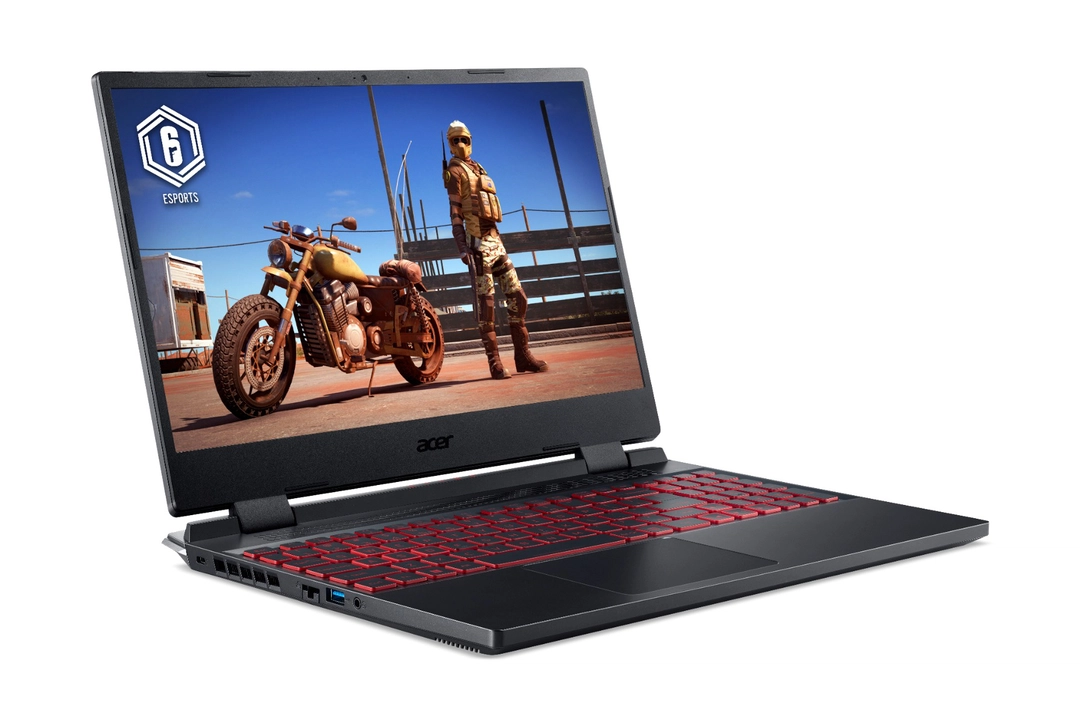 Acer AN5 Core-i5-12500H 8GB 512 SSD 15.6' 144Hz Black