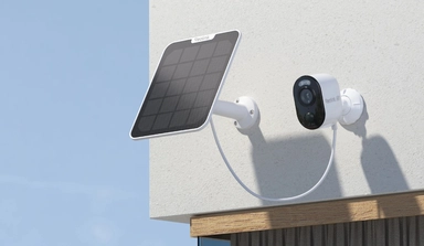 ريولينك مراقبة Argus 3 Ultra 4K 8MP لاسلكية داخلية وخارجية ببطارية وطاقة شمسية مع رؤية ليلية ملونة، ابيض - BWC4K01